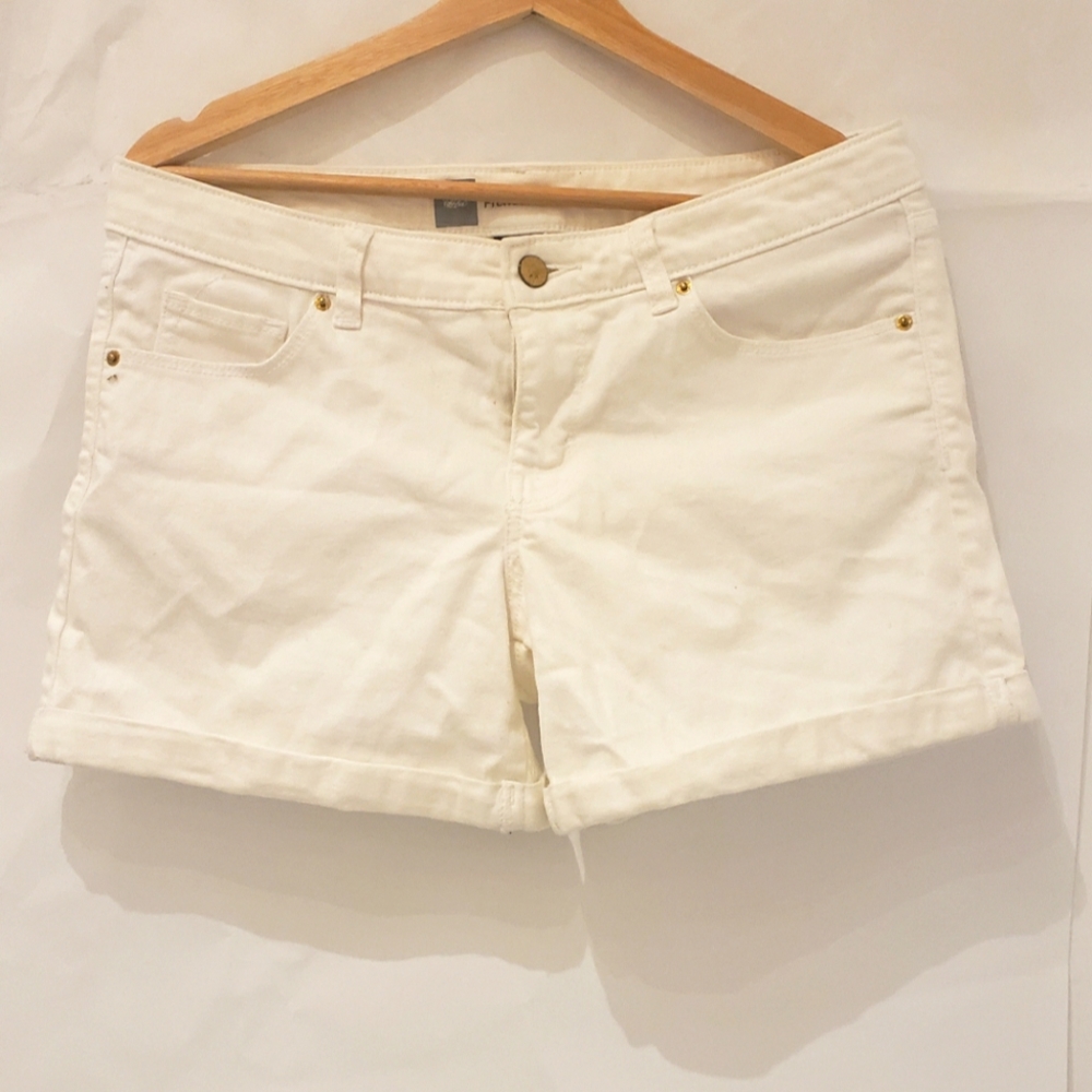 Mossimo Premium Denim‎ White Shorts